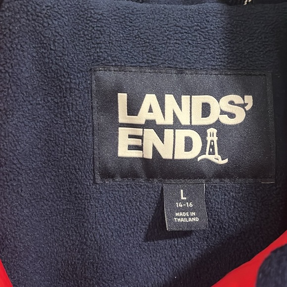 lands End beautiful red women’s all weather coat, NWOT, size 14-16. - Picture 4 of 7
